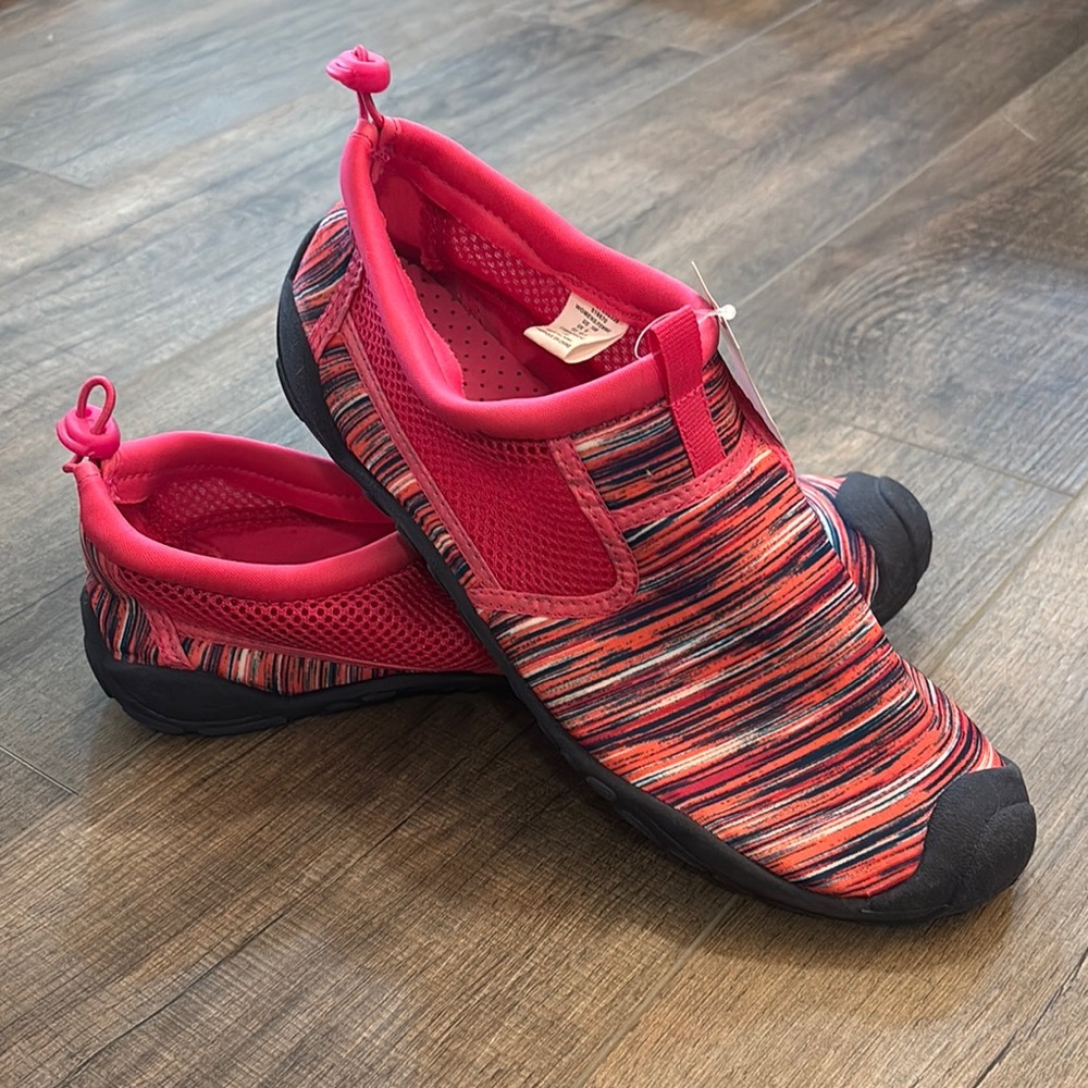 NWT‎ Lands' End Women’s Classic Slip on Water Shoe Size 10 Pink Orange Navy